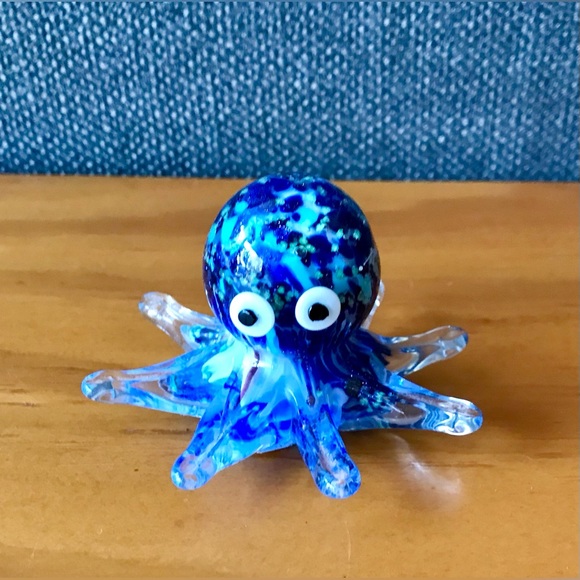 Glow In The Dark Glass Octopus Nautical Accent Decoration Figure Beach House - Picture 2 of 10